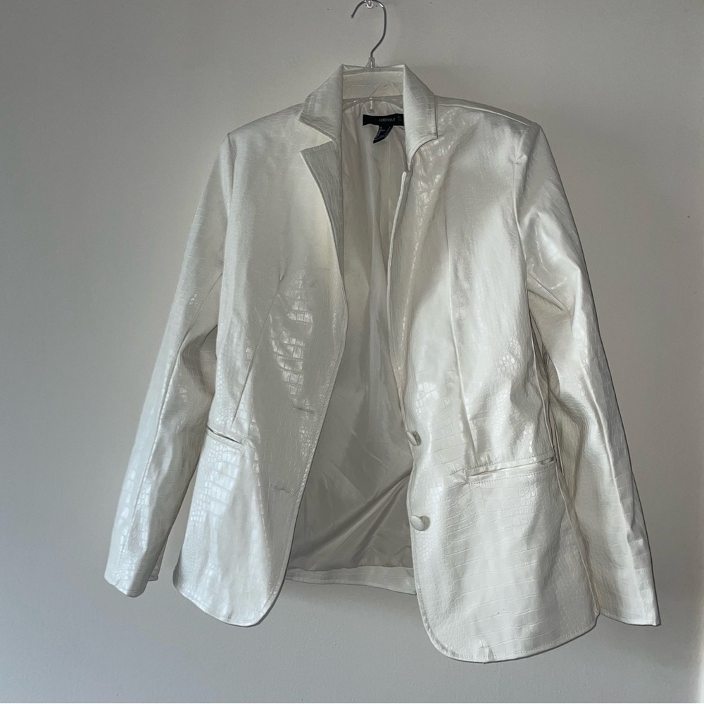 Forever 21 Faux Snake Skin Button White Blazer